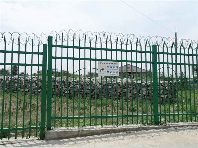 自然保護區護欄圍欄用品，自然資源浸塑鐵絲網