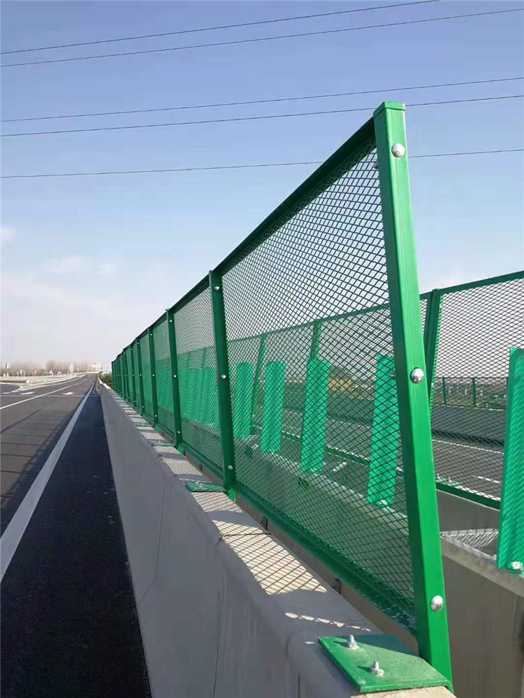 框架護欄網(wǎng)采購基本常識