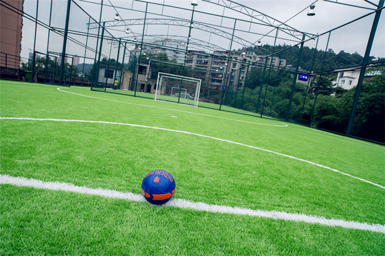 生活中常見(jiàn)護(hù)欄網(wǎng)用在什么地方